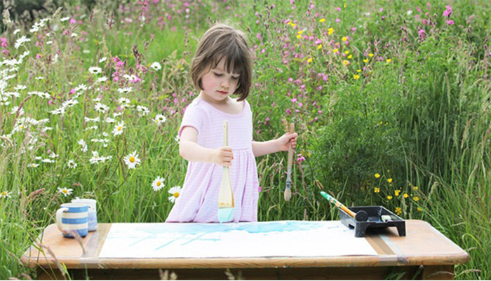Sức khoẻ - Làm đẹp - Kinh ngạc trước tài năng hội họa của cô bé 5 tuổi mắc bệnh trầm cảm