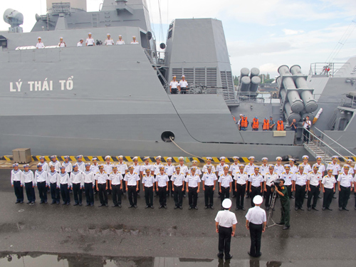 Chủ quyền - Tàu Hải quân Việt Nam khởi hành thăm ba nước Đông Nam Á 