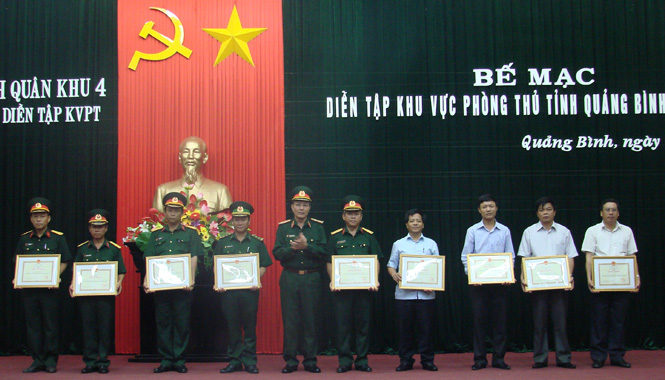 Chủ quyền - Quảng Bình diễn tập khu vực phòng thủ năm 2014 (Hình 3).