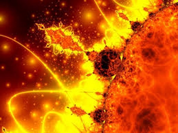 Hiện trường - Một siêu bão Mặt Trời đang trên đường hướng tới Trái Đất