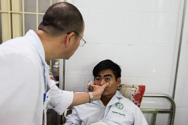 Sức khoẻ - Làm đẹp - Dồn dập bệnh nhân nhập viện do sốt xuất huyết: Giường bệnh thiếu, bác sĩ kiệt sức (Hình 2).