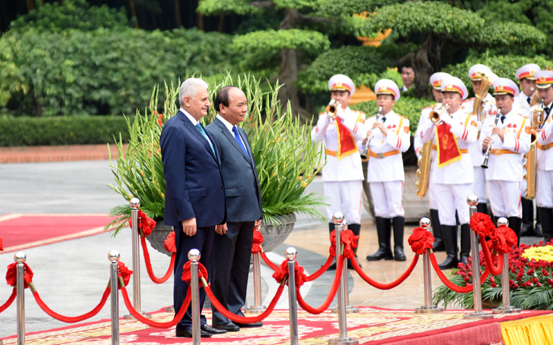 Tin trong nước - Hình ảnh lễ đón Thủ tướng Thổ Nhĩ Kỳ thăm chính thức Việt Nam (Hình 3).