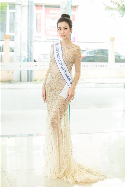 Tin tức - Đỗ Mỹ Linh đặt mục tiêu Top 5 Miss World, Nam Em nhiệt tình ủng hộ (Hình 2).