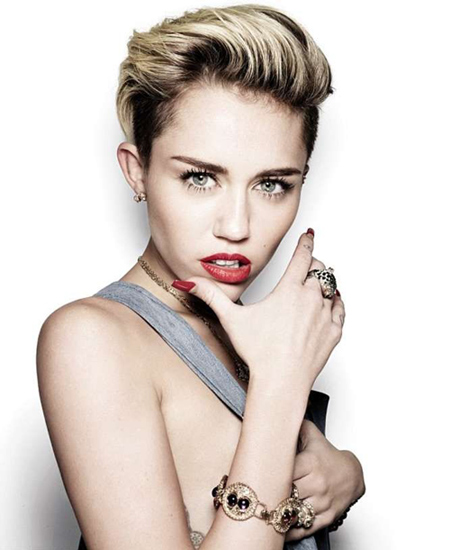 Miley Cyrus - giaitri-iley-cyrus-ven-ao-khoe-nguc-nong-bong-1-DSPL