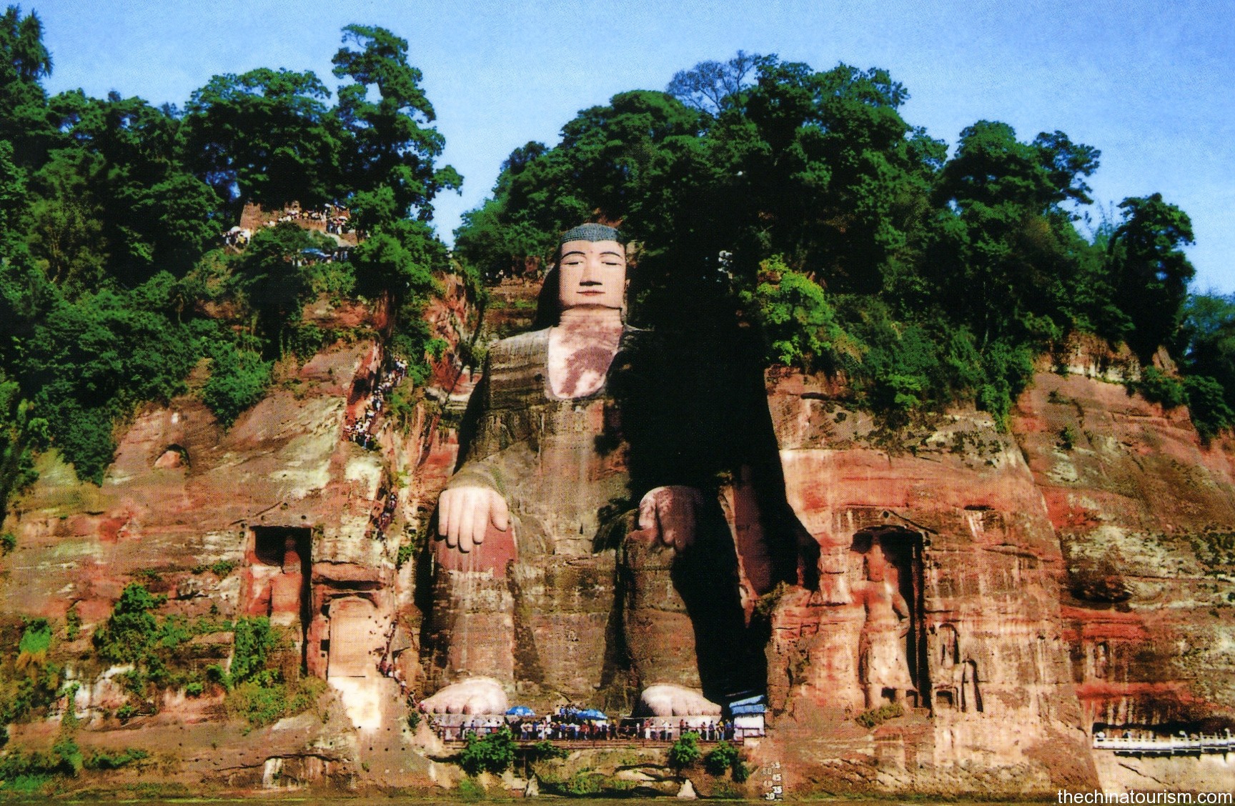 Chiêm ngưỡng tượng Phật bằng đá lớn nhất thế giới -4