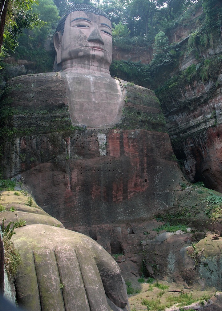 Chiêm ngưỡng tượng Phật bằng đá lớn nhất thế giới -8