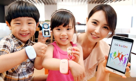 Sản phẩm số - Vòng đeo tay công nghệ dành cho trẻ em