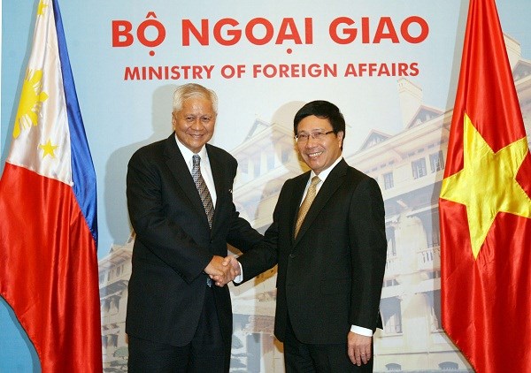  - Việt Nam - Philippines trao đổi về tình hình Biển Đông