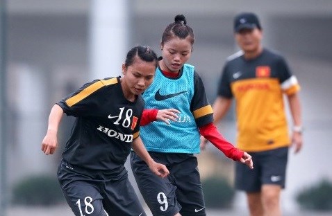 Bóng đá - Cầu thủ nữ Việt Nam nhịn ăn để mơ dự World Cup