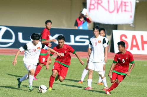 Bóng đá - Clip: Chơi thăng hoa, U19 Việt Nam thắng đậm U19 Indonesia