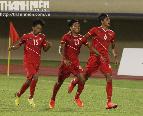 TRỰC TIẾP U19 Việt Nam 2-3 U19 Myanmar: Việt Nam thủng lưới