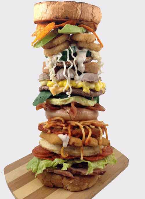  - Độc đáo món bánh sanwich có 26 tầng, mỗi tầng 1 vị