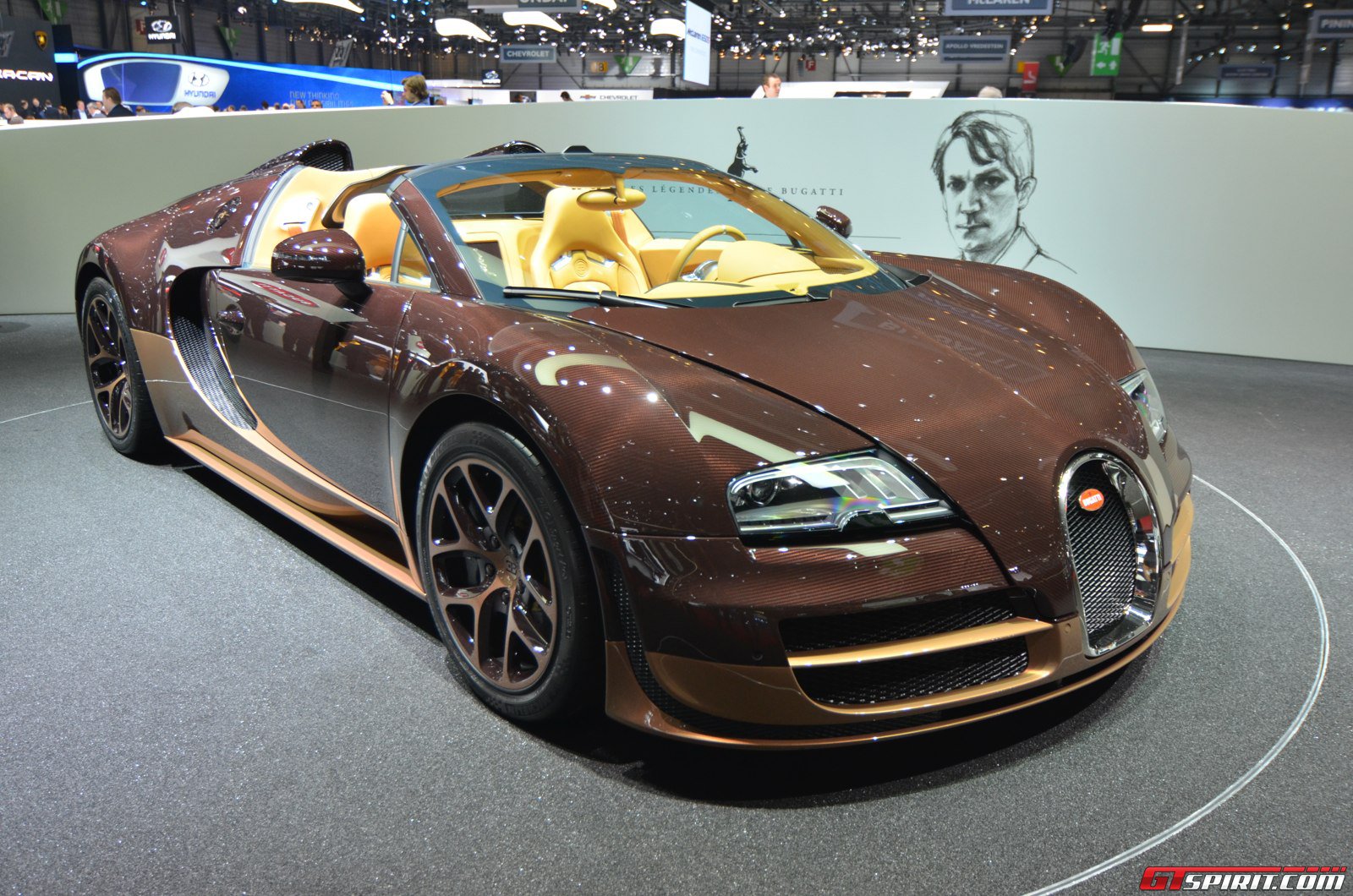 Tin tức - Hé lộ siêu xe “huyền thoại” sắp ra mắt của Bugatti