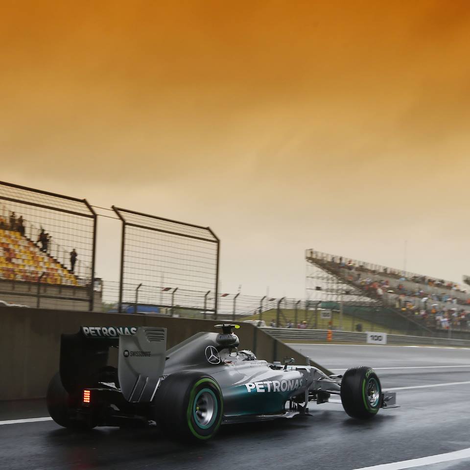 Hamilton và những khoảnh khắc vàng tại đường đua F1 Trung Quốc