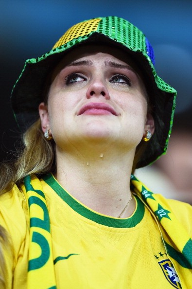 Trận Brazil đấu với Hà Lan, Cổ động viên Brazil buồn vô hạn
