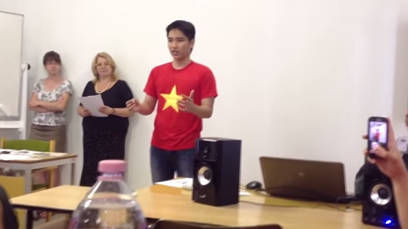 Chàng trai 9X Việt hát Opera khiến nhiều người “nổi da gà”