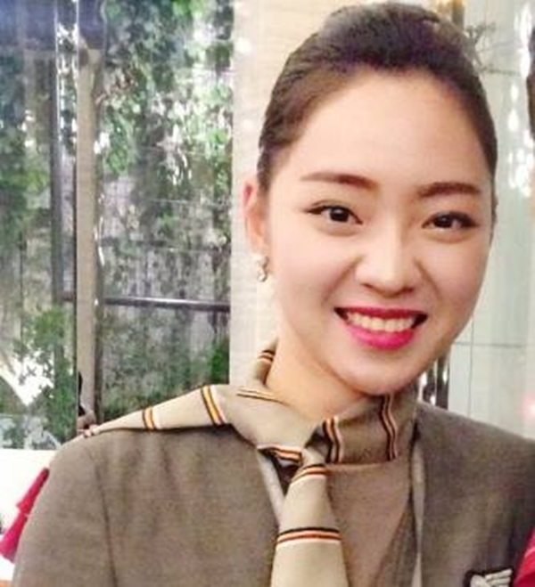 Cô gái Việt làm tiếp viên tại hãng hàng không Hàn Quốc Thu nhập 4050  triệu tháng sẽ bỏ bạn trai nếu bị bắt đổi việc