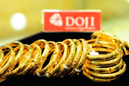 Giá vàng ngày 28/10: Giá vàng chênh lệch 4,19 triệu đồng/lượng