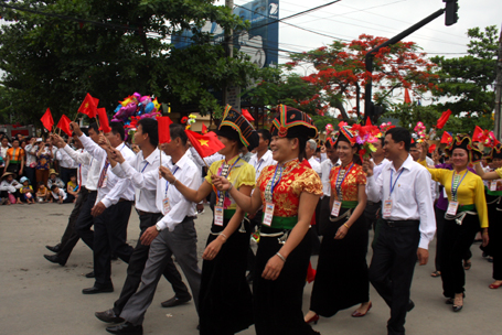  - Lễ diễu binh kỷ niệm 60 năm chiến thắng Điện Biên Phủ (Hình 10).