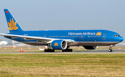  - Vietnam Airlines hoãn chuyến, hơn 200 người chờ... 1 khách VIP