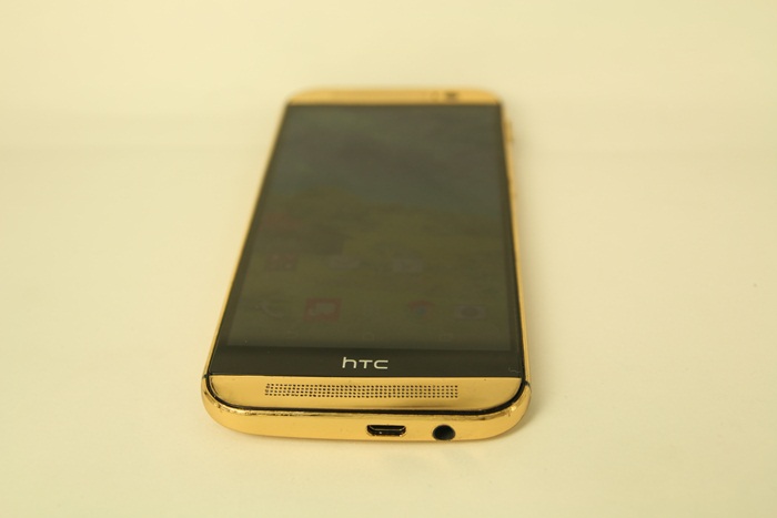Sản phẩm số - HTC One M8 “lột xác” với sắc vàng 24K sáng loáng như gương (Hình 11).