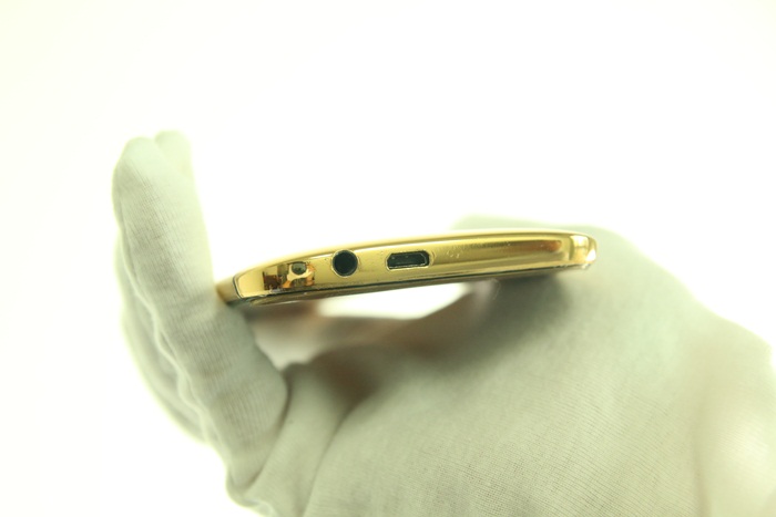 Sản phẩm số - HTC One M8 “lột xác” với sắc vàng 24K sáng loáng như gương (Hình 7).