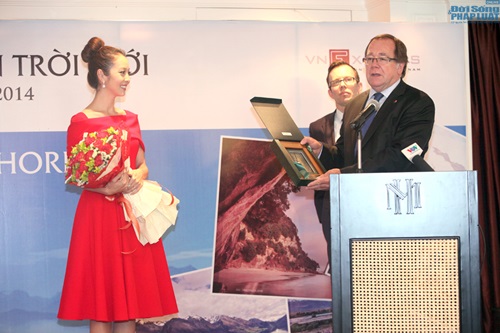  - Hoa hậu Jennifer Phạm trở thành đại diện du lịch New Zealand (Hình 2).