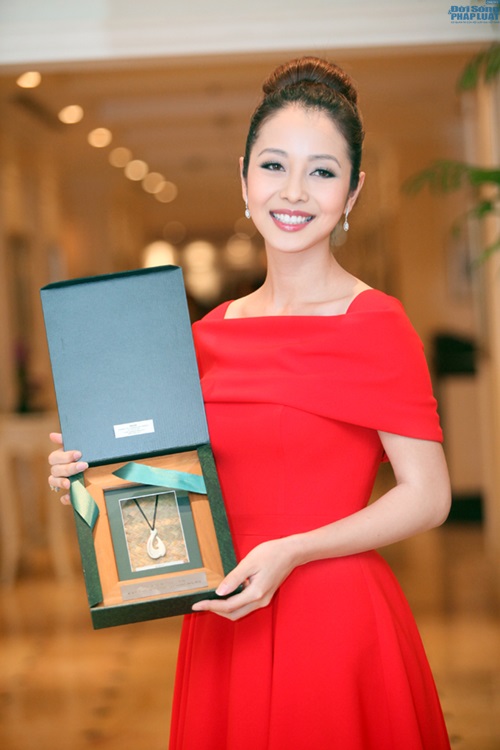  - Hoa hậu Jennifer Phạm trở thành đại diện du lịch New Zealand (Hình 8).