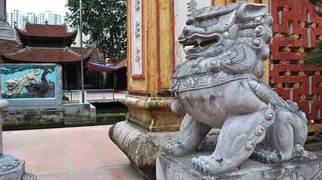 Hà Nội đã di dời 10 sư tử đá ở đền chùa