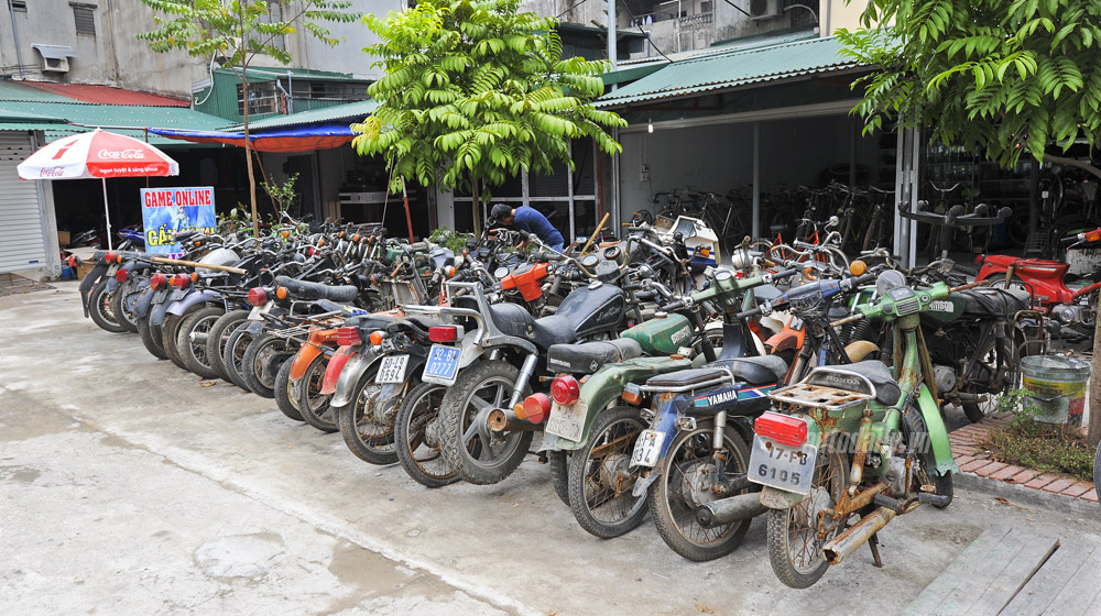 Thế giới Xe - “Đột nhập” kho xe cổ hàng trăm chiếc tại Hà Nội (Hình 2).