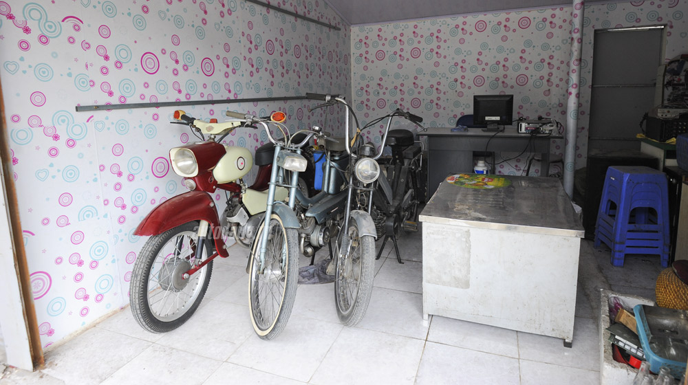 Thế giới Xe - “Đột nhập” kho xe cổ hàng trăm chiếc tại Hà Nội (Hình 3).