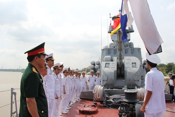 Tin tức - Ngắm hai tàu pháo tên lửa đầu tiên do Việt Nam đóng (Hình 12).