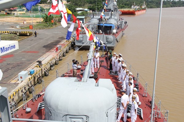 Tin tức - Ngắm hai tàu pháo tên lửa đầu tiên do Việt Nam đóng (Hình 13).