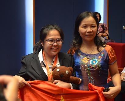 Việt Nam giành 2 huy chương Vàng Hoá học quốc tế
