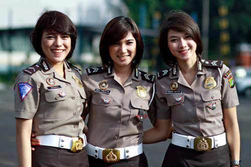 Indonesia kiểm tra trinh tiết tân binh cảnh sát 