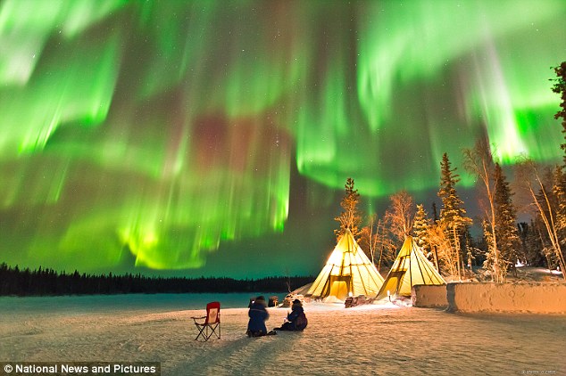 - Chiêm ngưỡng hiện tượng cực quang kỳ thú ở bắc Canada
