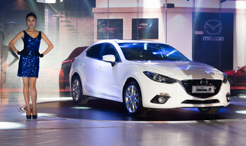 Thị trường - Vừa ra mắt, Mazda 3 2015 đã được THACO giảm giá