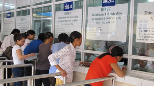 Công bố “đường dây nóng” 75 bệnh viện ở Hà Nội 