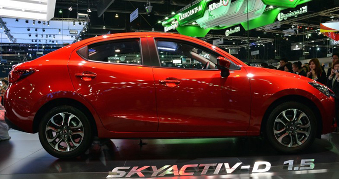 Tư vấn - Xem trước Mazda 2 sedan 2015 trước khi về Việt Nam