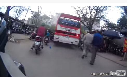 Tin tức - Xử lý xe khách vi phạm giao thông qua camera của người dân