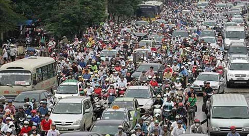 Mỗi năm dân số Hà Nội tăng gấp 100 lần "mật độ chuẩn"