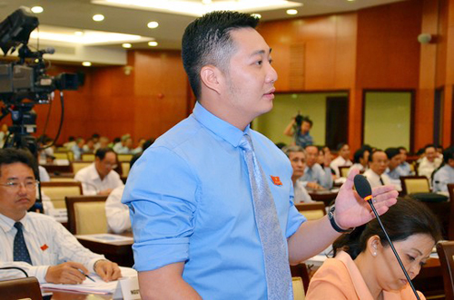 Tin trong nước - Ông Lê Trương Hải Hiếu trở thành Chủ tịch quận trẻ nhất TP HCM