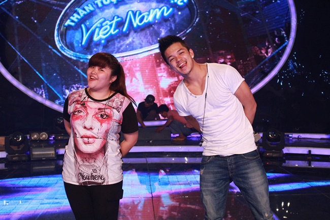 Tin tức giải trí - Gala chung kết Vietnam Idol 2015: Bích Ngọc - Trọng Hiếu ai là quán quân?