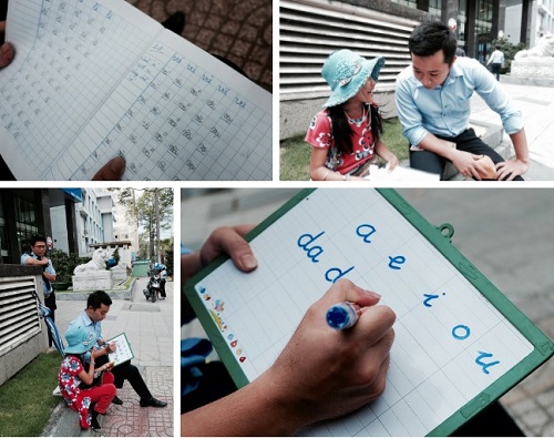 Cộng đồng mạng - Anh nhân viên ngân hàng dành giờ nghỉ trưa dạy chữ cho cô bé vé số ngay trên vỉa hè Sài Gòn