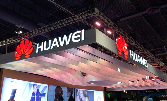 Tin tức - Huawei bị tố đánh cắp công nghệ để vượt mặt Mỹ