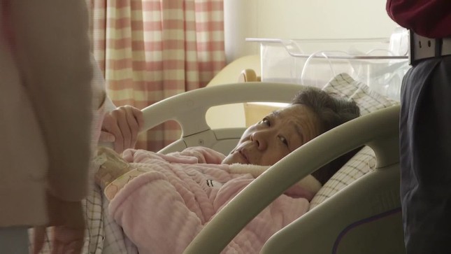 Gia đình - Tình yêu - Sản phụ lớn tuổi nhất Trung Quốc sinh con ở tuổi 67