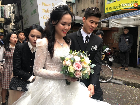 Chuyện làng sao - Những hình ảnh ấn tượng trong lễ cưới Duy Mạnh - Quỳnh Anh (Hình 9).