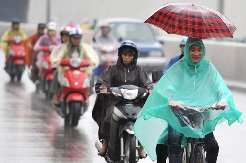 Tin trong nước - Dự báo thời tiết hôm nay 4/10: Nam Bộ mưa kéo dài
