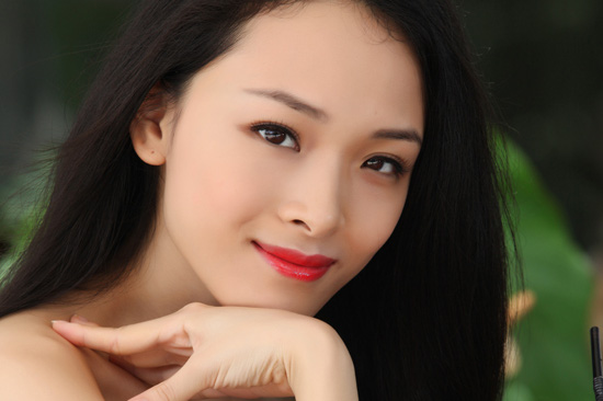 Hoa hậu Trương Hồ Phương Nga và cái giá phải trả