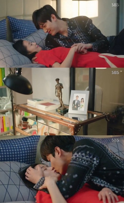 Tin tức giải trí - Huyền thoại biển xanh tập cuối viên mãn, Jun Ji Hyun mang thai (Hình 4).